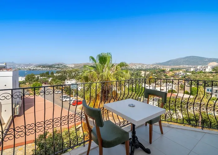 Queen Boutique Hotel